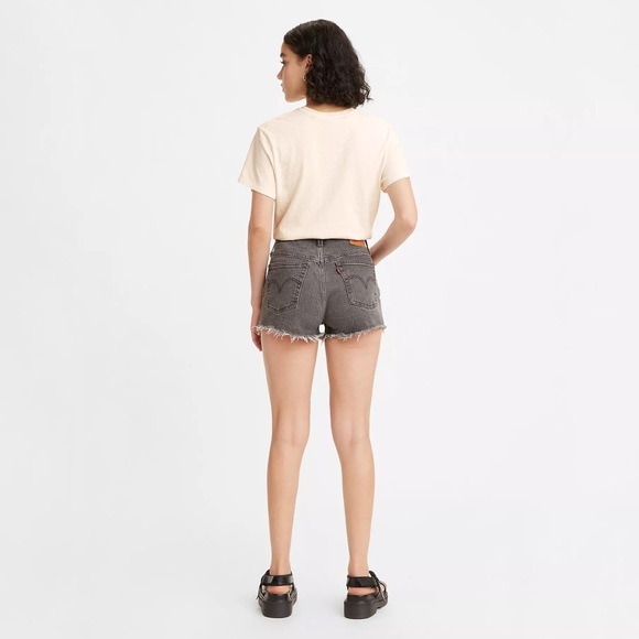 Levis 501 black high waisted shorts from Aritzia - Picture 1 of 8